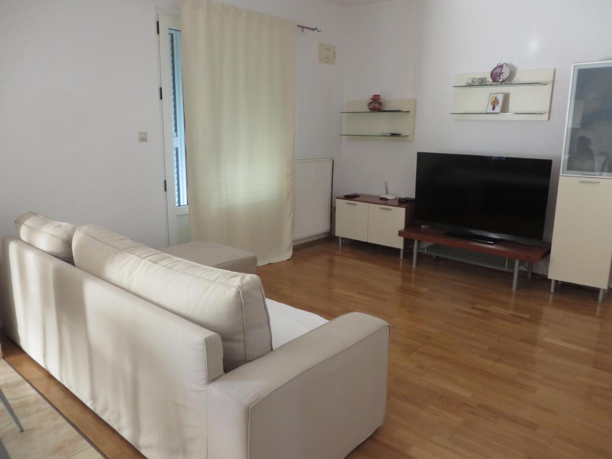 Apartments Tonka Pakoštane Exterior foto